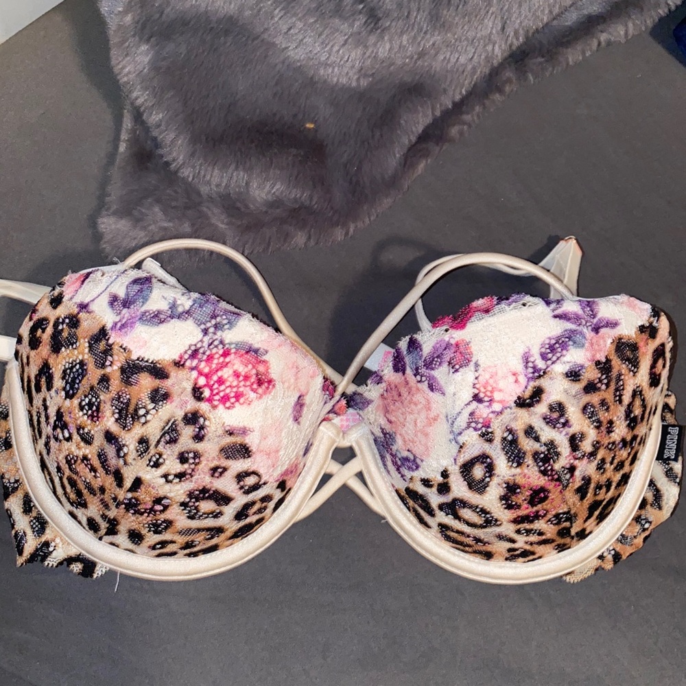 Victoria Secret bra